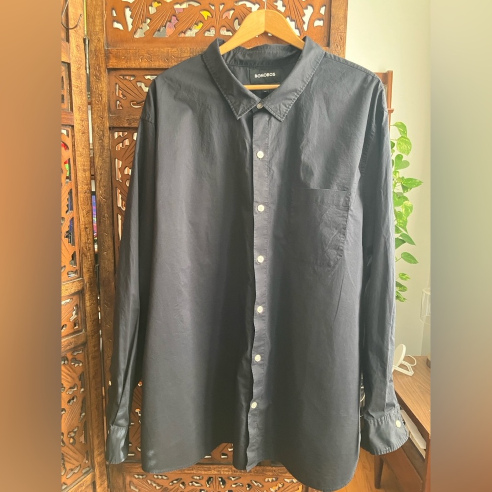 Bonobos black dress shirt, lightweight cotton, prominent fit